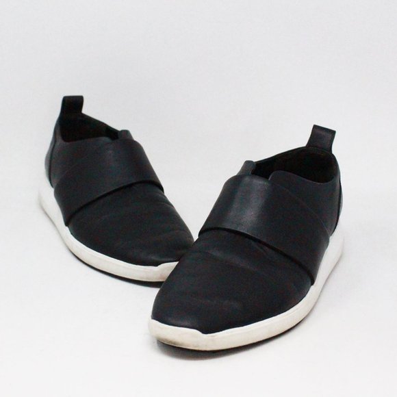 VIA SPIGA #37430 Black Leather Slip On Sneakers (US 8 EU 38)